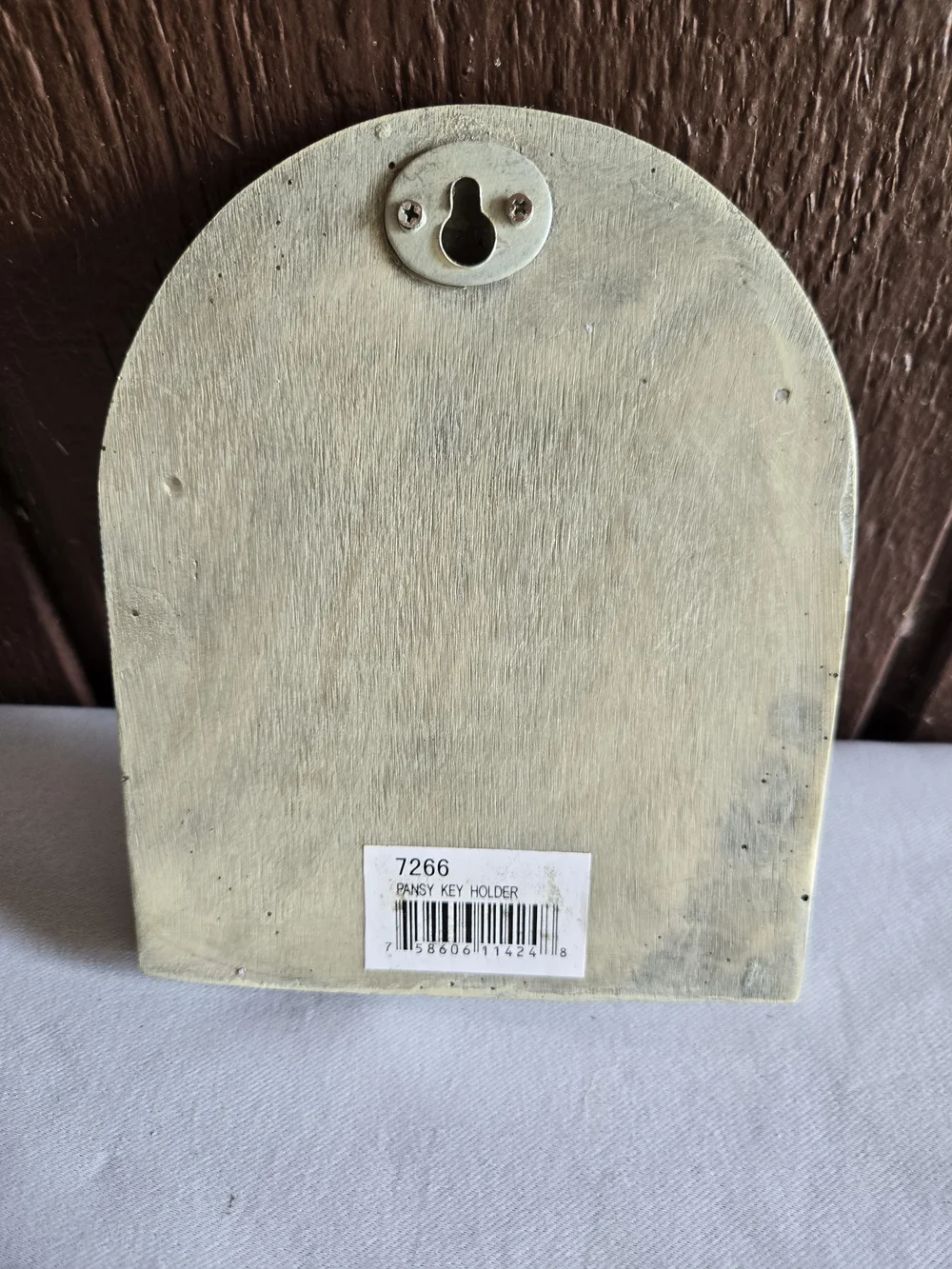 Floral Wall Hook Plaque in Pastel Colors *one broke hook*